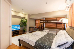 A2J Luxury Cinema 3BR Loft BGC Near High Street